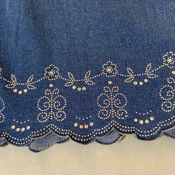 Quacker Factory Denim Top Size XL Embellished Rhinestones - Picture 5 of 8